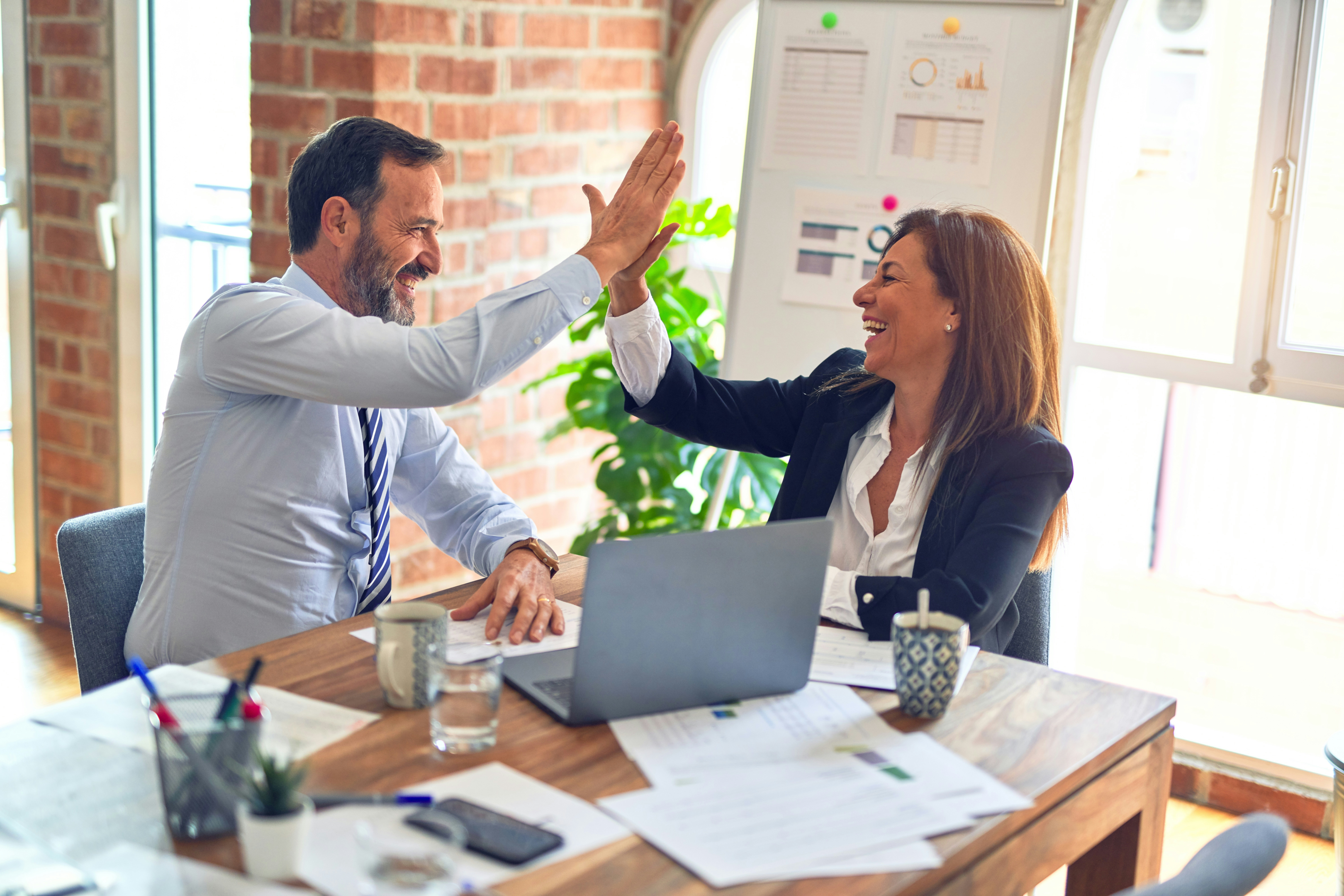 Un coach en leadership pour soutenir le développement des leaders.